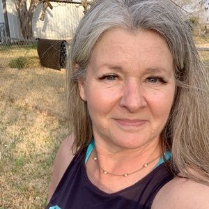 Meet your Posher, Debby